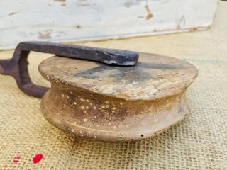 POLEA ANTIGUA DE MADERA Y HIERRO GANCHO RUSTICO