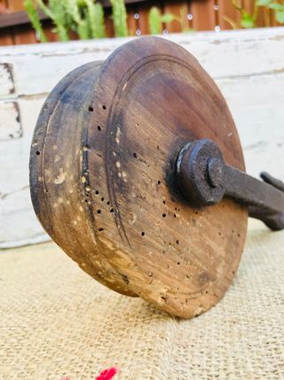 POLEA ANTIGUA DE MADERA Y HIERRO GANCHO RUSTICO