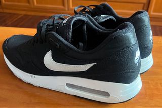 Zapatillas Nike Air Max 1 poco uso