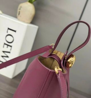 Bolso Loewe Cubo Burdeos