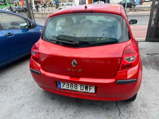 Renault Clio 2006