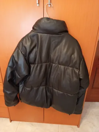 Chaquetón acolchado mujer negro