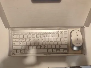 Teclado y Ratón Inalámbrico OMOTON