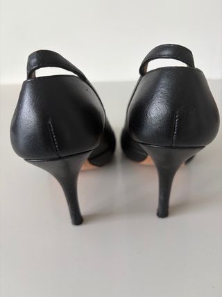 Zapatos de tacón negros