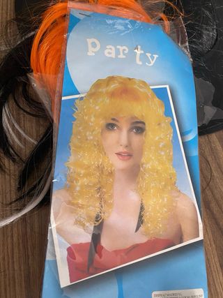 Lote accesorios fiesta bruja, peluca, gorros pies