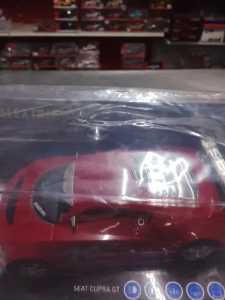 Scalextric Seat Cupra GT 1:32 Luces