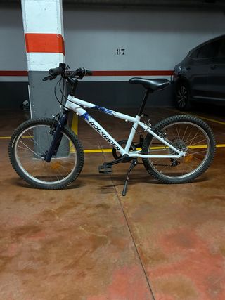 Bicicleta Rockrider ST120 seminueva