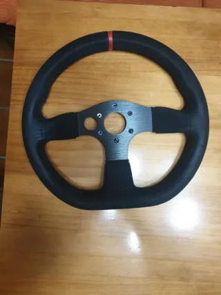 Volante Thrustmaster T300 con cerchi intercambiabili