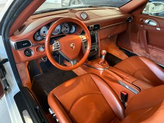 Porsche 911 TURBO MANUAL 480CV