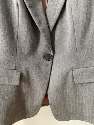 Chaqueta Zara rayas gris