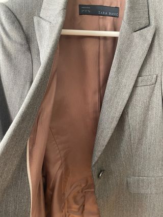 Chaqueta Zara rayas gris
