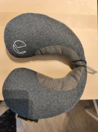 Cojín de viaje Kids Zone gris