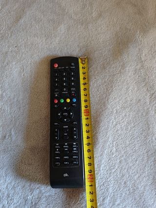 Mando televisión smart TV negro marca OK nuevo