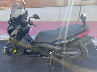 Yamaha Xmax 250