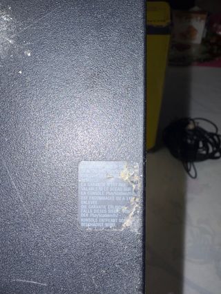 Consola PS2 Sony Negra con Caja y Cables.