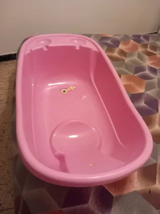 Bañera de bebé rosa