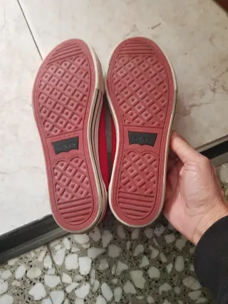 Zapatillas Levis Lona Rojas