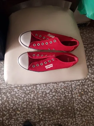 Zapatillas Levis Lona Rojas