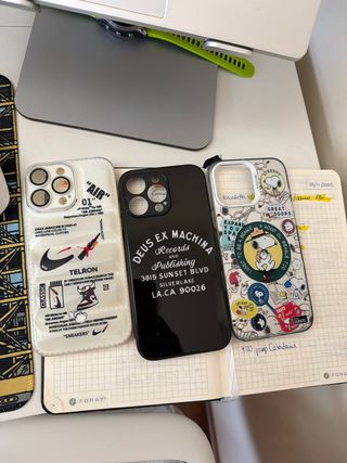 Fundas iPhone 14 Pro Max Deus Ex Machina y Nike