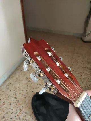 Guitarra Romanza