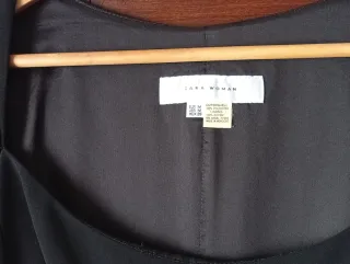 Vestito tubino nero manica corta