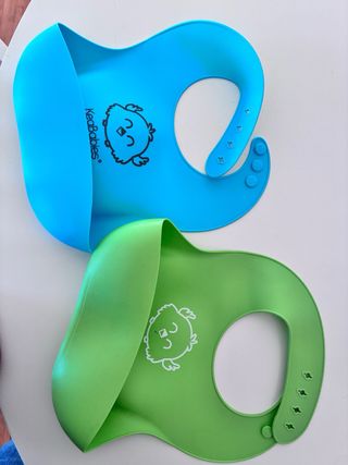 Baberos y mantel silicona KeaBabies