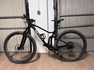 Bicicleta Scott Spark RC Team 2020