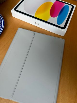 IPAD WIFI 11 128GB 2025 PLATA