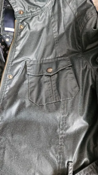 Abrigo verde militar con cinturón SEVILLA