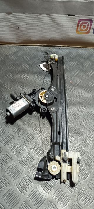 Elevalunas Delantero Izquierdo Fiat 500 3P