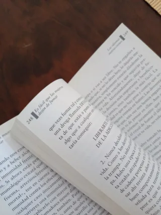 Libro es fácil que las mujeres dejen de fumar