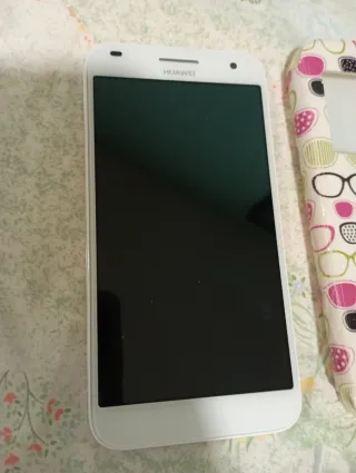 Huawei Ascend G7 Bianco. Con custodia.