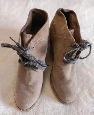 Chanel Scarpe Zeppa Beige