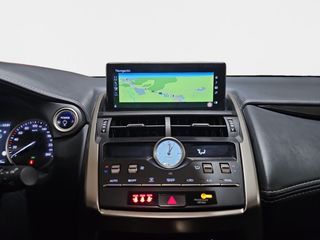 Lexus NX 2.5 300h Business 2WD