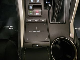 Lexus NX 2.5 300h Business 2WD