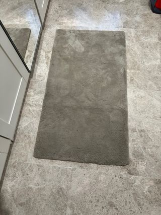 Alfombra suave color camel