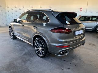 Porsche Cayenne TURBO 520CV FULL EQUIP 2015