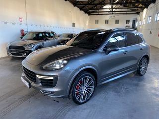 Porsche Cayenne TURBO 520CV FULL EQUIP 2015
