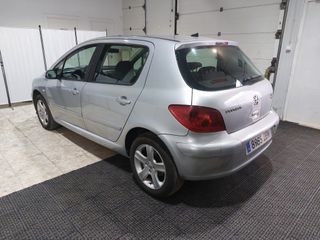 Peugeot 307 1.6 HDi X-Line