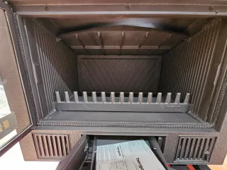 Chimenea Hergóm cassette C3/80 nueva sin uso.