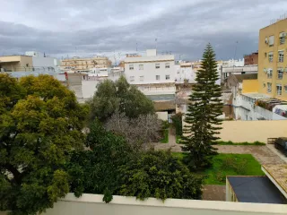 Piso de 3 dormitorios CON ASCENSOR ZONA CENTRO