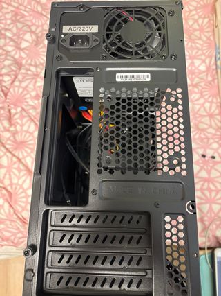 Semitorre PC Negra Nueva
