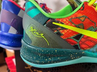 Nike Kobe 8 What The