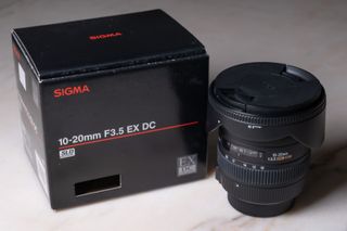 Objetivo Sigma 10-20mm f/3.5 DC APS-C Nikon