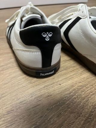 Zapatillas Hummel Talla 43 Blancas y Negras