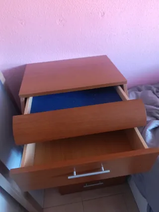 Mesitas de noche de madera