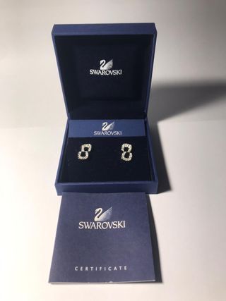 Conjunto Swarovski en Negro y Plateado