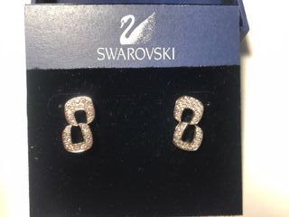 Conjunto Swarovski en Negro y Plateado