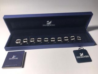 Conjunto Swarovski en Negro y Plateado