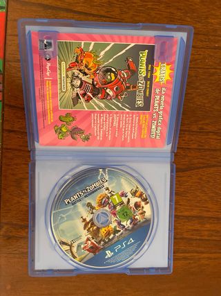 Lote 3 Juegos PS4: Worms, Minecraft, PvZ